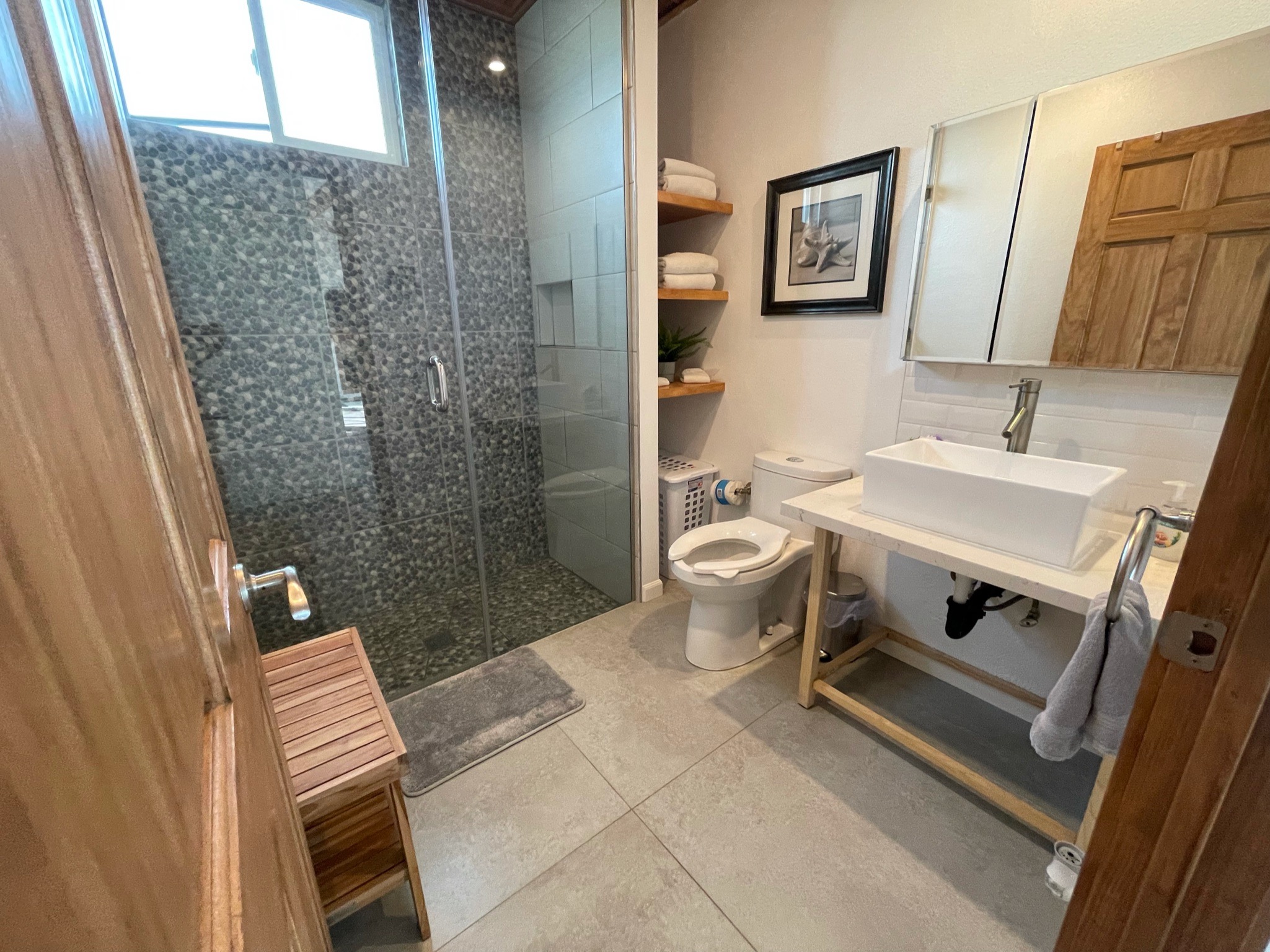 Bathrooms 2.2